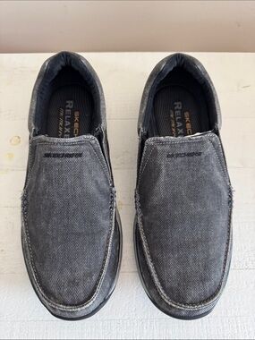 Skechers Men's Relaxed Fit Slip-On Loafers in Charcoal Gray